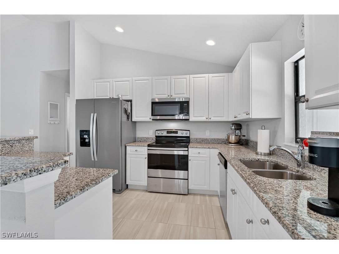2223 SW 4th Court Cape Coral FL 33991 226010078 image11