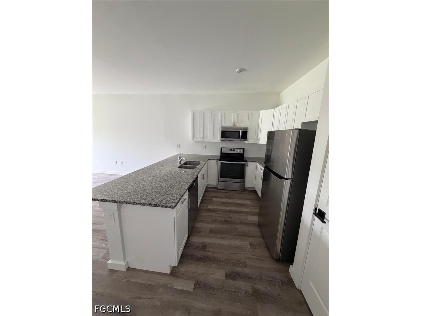 2224-2226 Kenneth Avenue S Lehigh Acres FL 33973 2026021310 image3