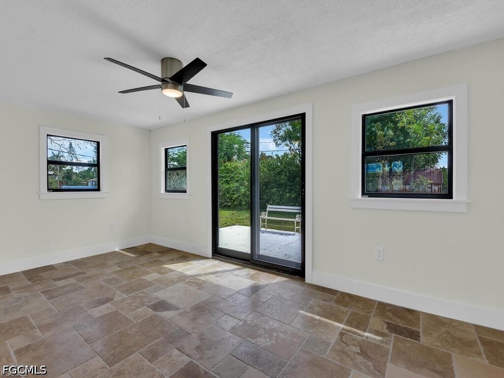 2224 Aldridge Avenue Fort Myers FL 33907 2026019999 image10