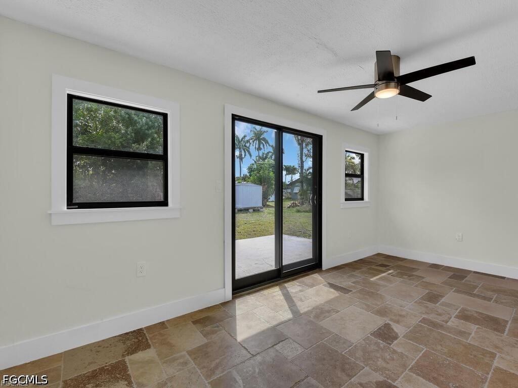2224 Aldridge Avenue Fort Myers FL 33907 2026019999 image12