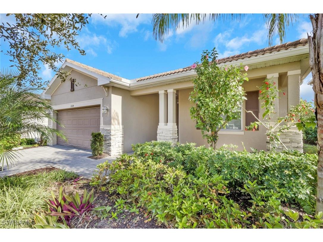 2224 Dancy Street Naples FL 34120 225083269 image1