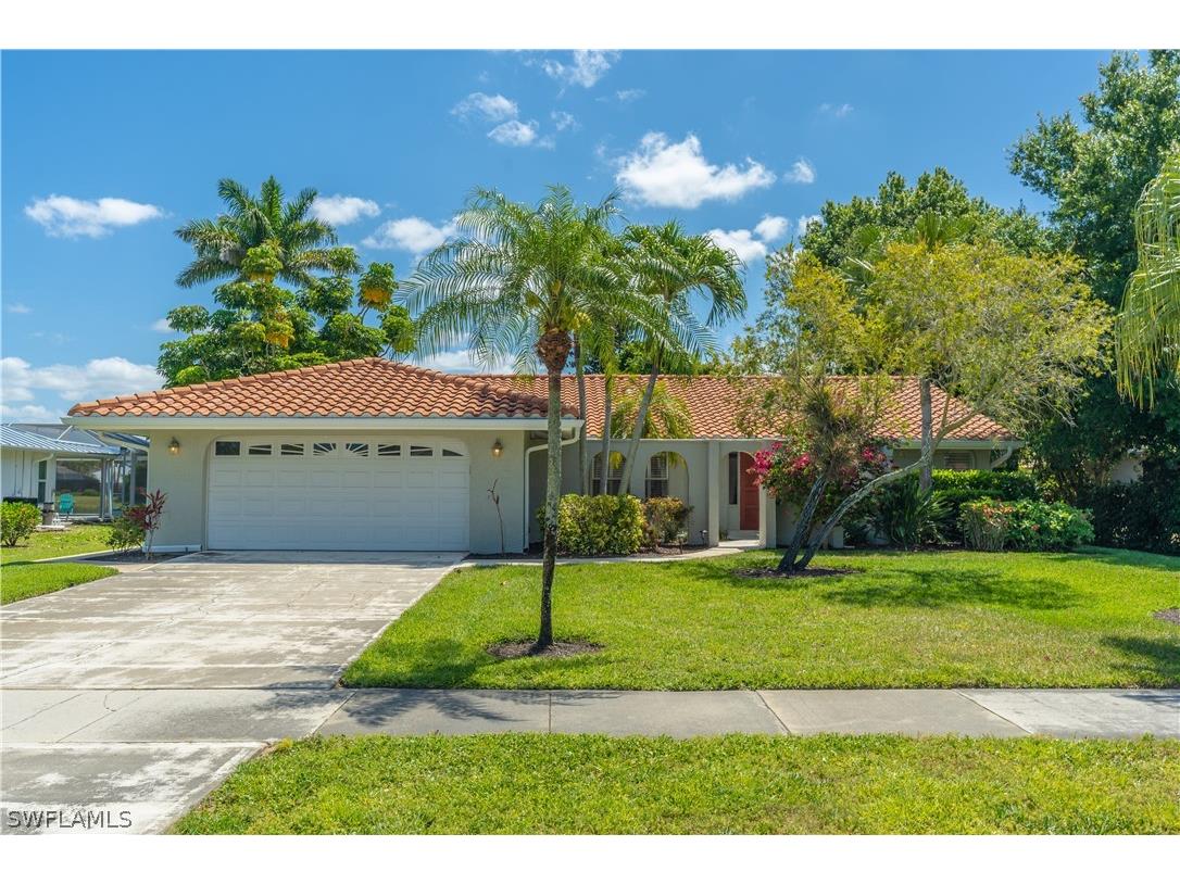 2224 Kings Lake Boulevard Naples FL 34112 224034001 image1