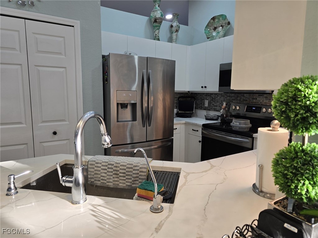 2224 NW 1st Place Cape Coral FL 33993 2026004998 image20