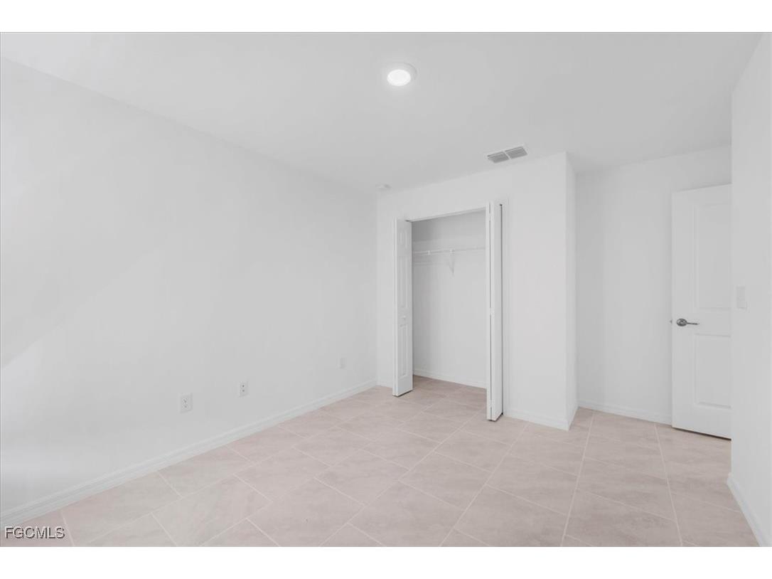 2224 NW 23rd Terrace Cape Coral FL 33993 2025011873 image15