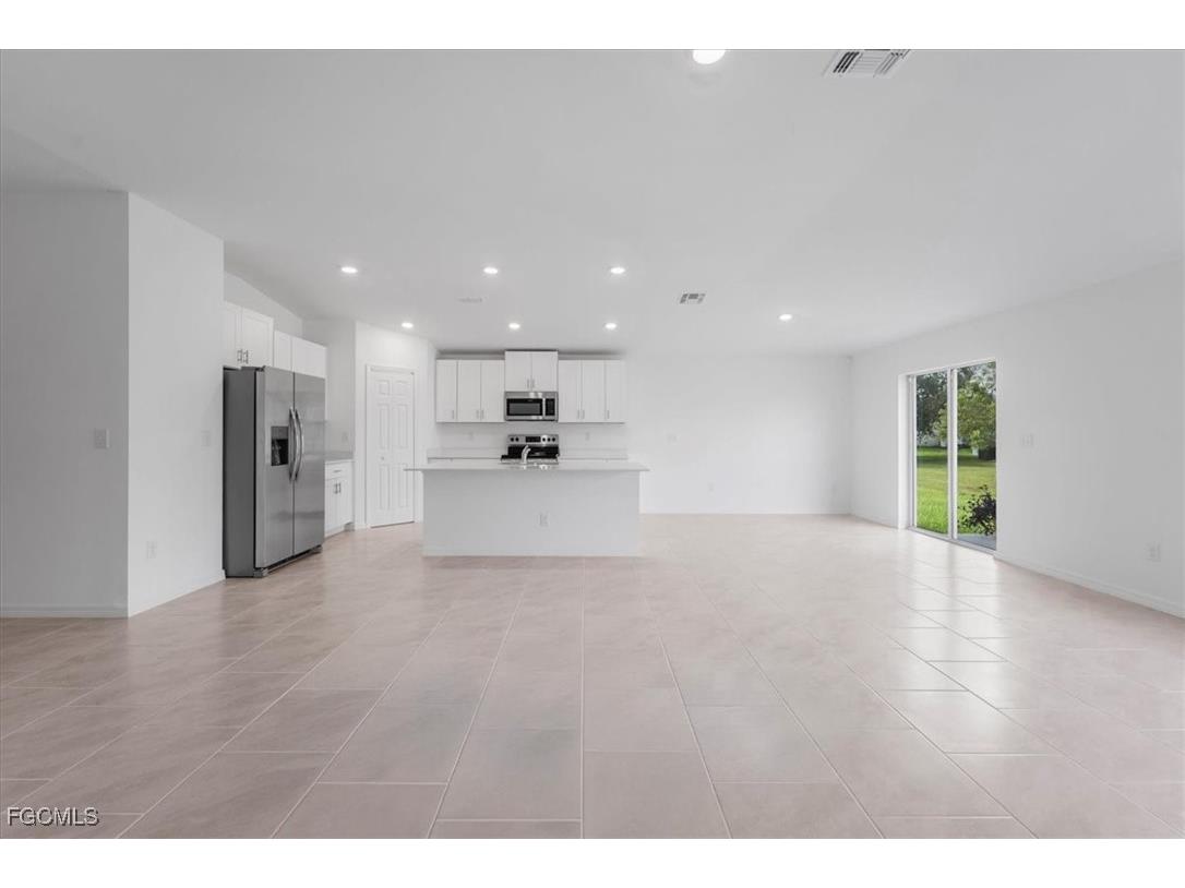 2224 NW 23rd Terrace Cape Coral FL 33993 2025011873 image31