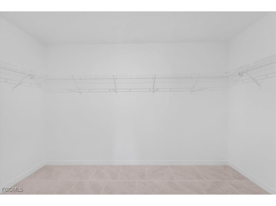 2224 NW 23rd Terrace Cape Coral FL 33993 2025011873 image47