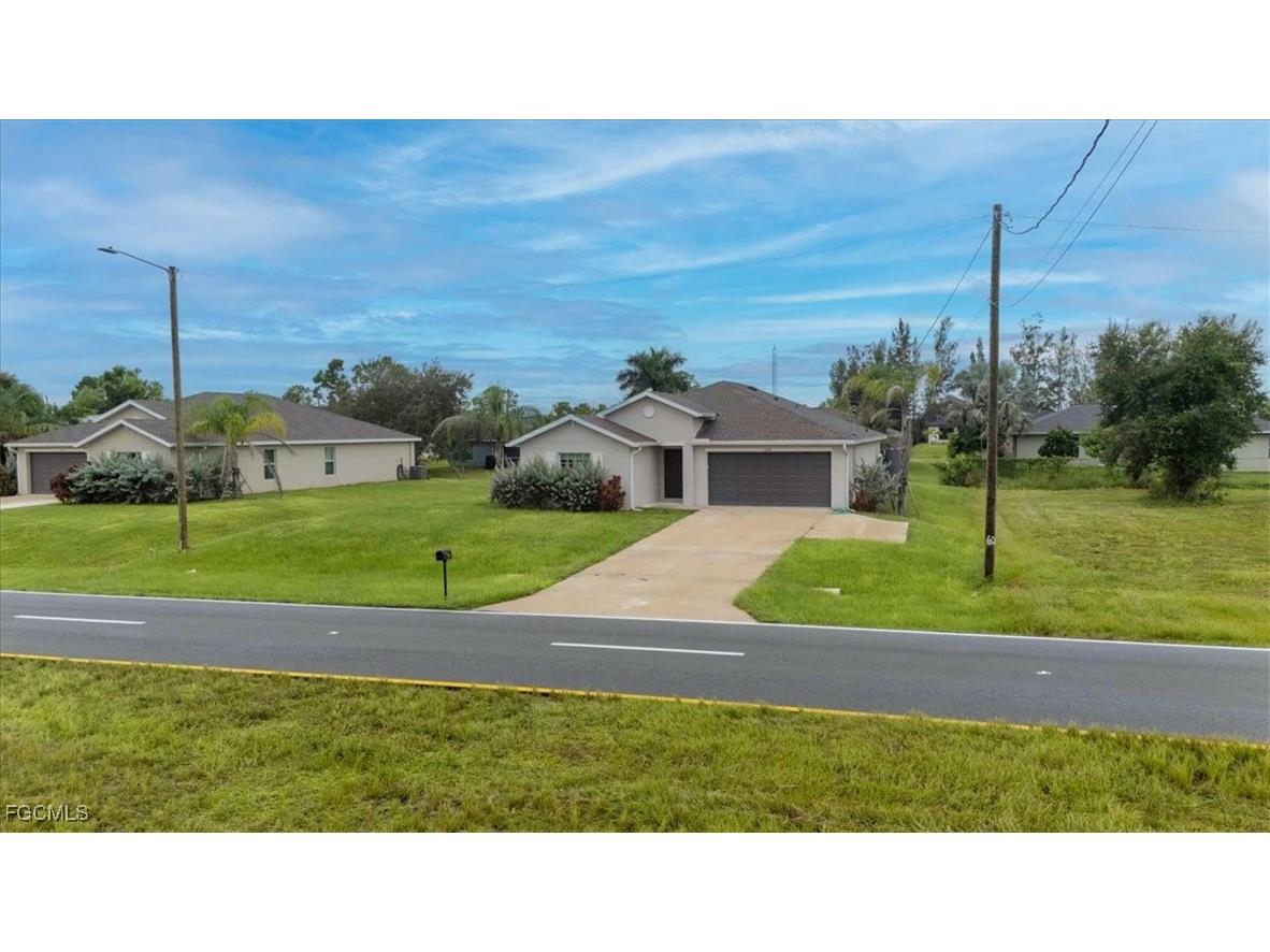 2224 NW 23rd Terrace Cape Coral FL 33993 2025011873 image6