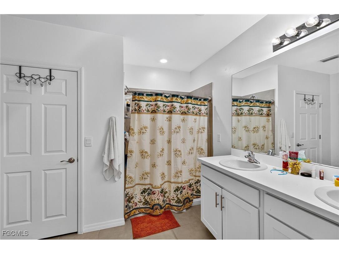 2224 SW 3rd Terrace Cape Coral FL 33991 2025018882 image10