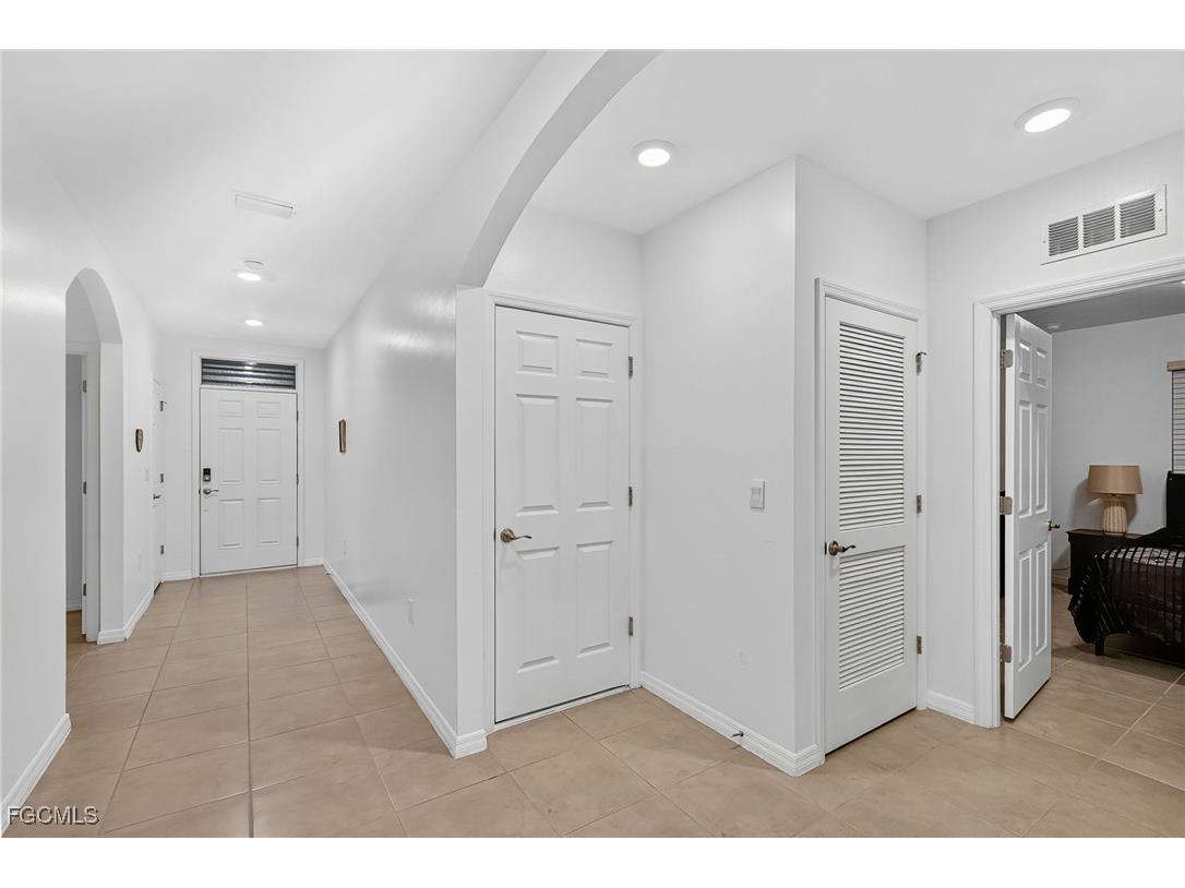 2224 SW 3rd Terrace Cape Coral FL 33991 2025018882 image3