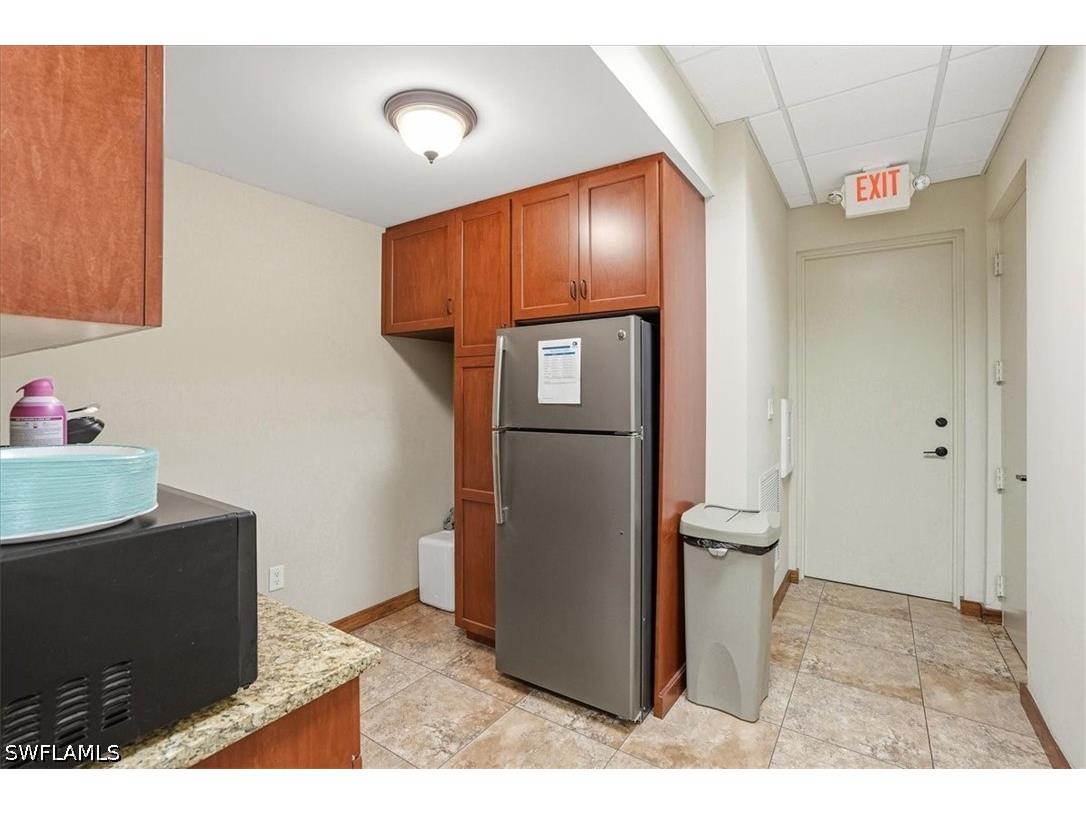 2224 Trade Center Way Naples FL 34109 226020242 image29