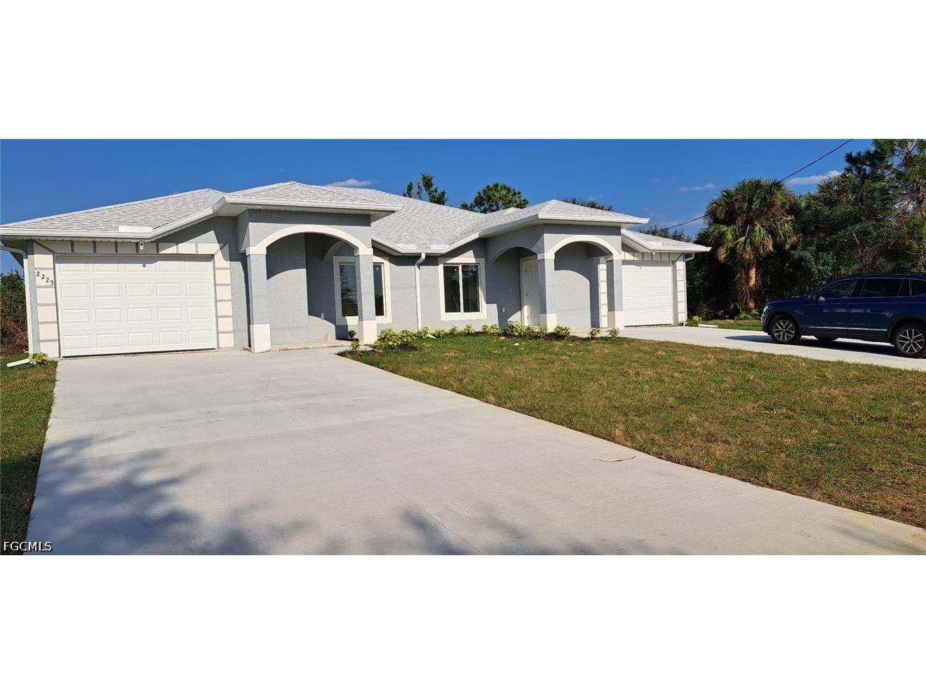 2225/2227 Snead Drive Lehigh Acres FL 33973 2026022096 image1