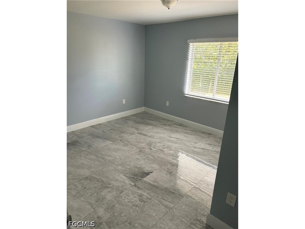 2225/2227 Snead Drive Lehigh Acres FL 33973 2026022096 image7