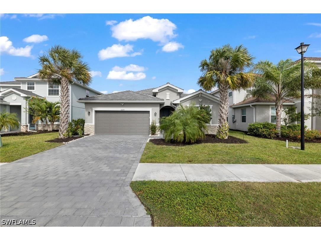 2225 Cara Cara Way Naples FL 34120 226025568 image1