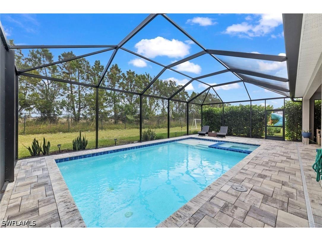 2225 Cara Cara Way Naples FL 34120 226025568 image20