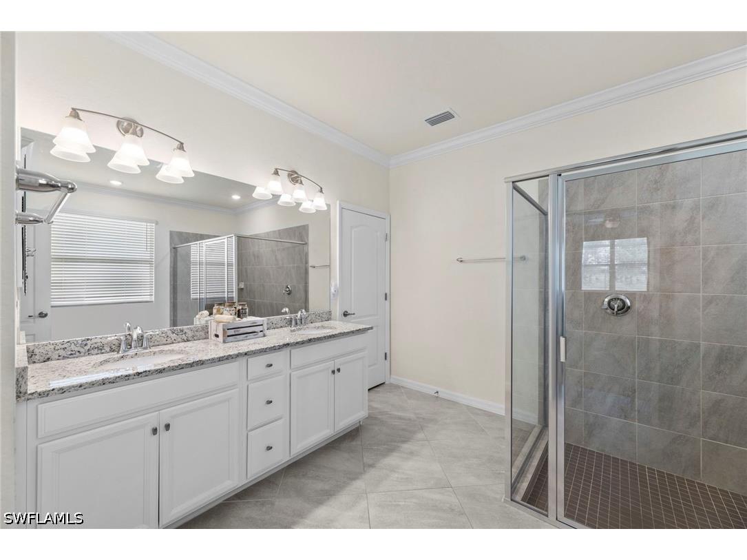 2225 Cara Cara Way Naples FL 34120 226025568 image24