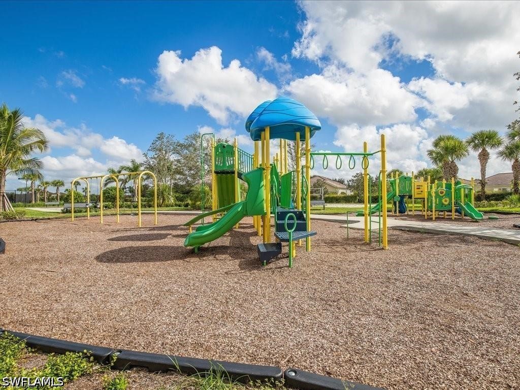 2225 Cara Cara Way Naples FL 34120 226025568 image40