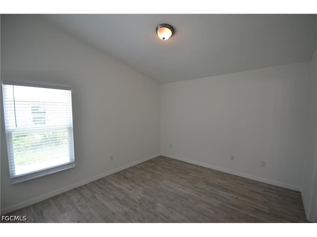 2225 Carver Avenue Fort Myers FL 33916 2026025754 image17