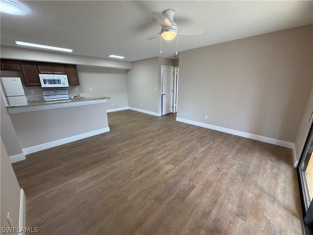 2226 Arbour Walk Circle #1913 Naples FL 34109 226012553 image2