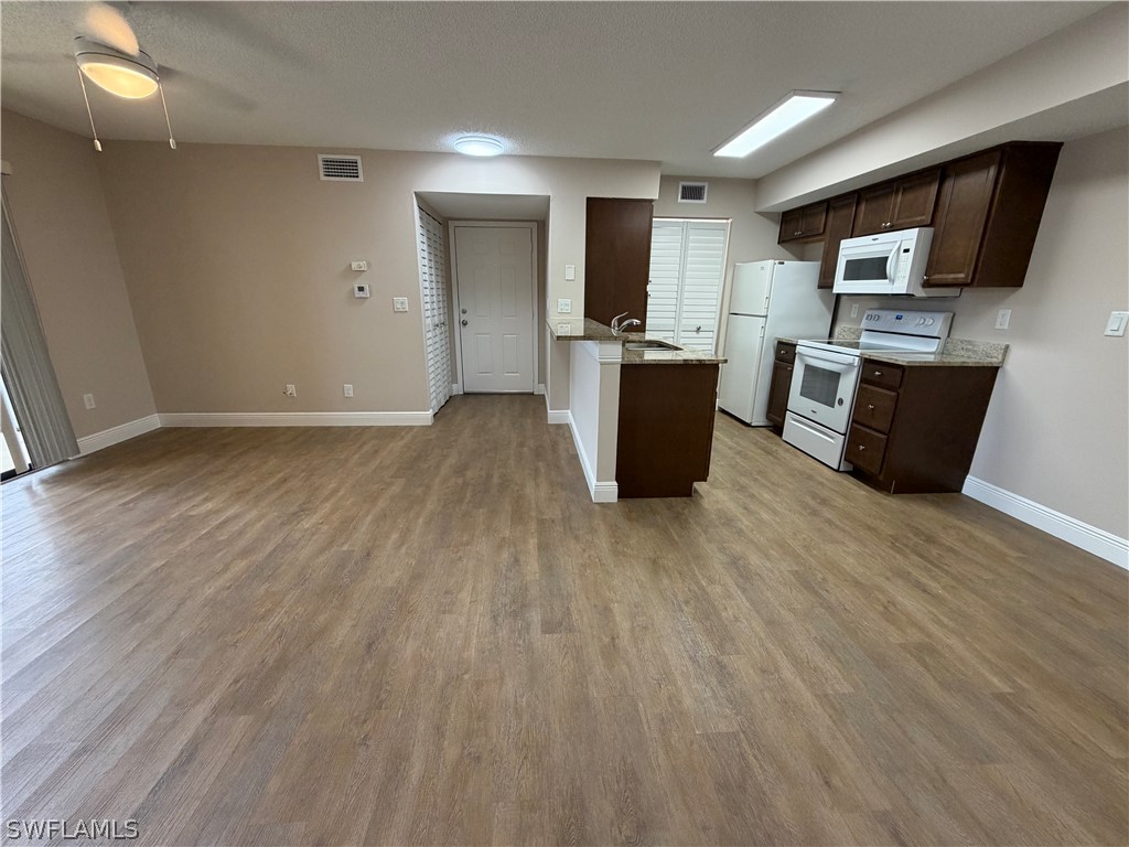 2226 Arbour Walk Circle #1913 Naples FL 34109 226012553 image4