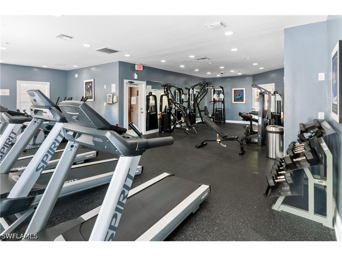 2226 Arbour Walk Circle #1921 Naples FL 34109 226012447 image20
