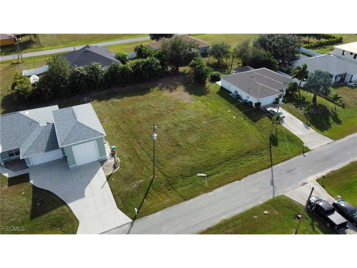 2226 NE 15th Terrace Cape Coral FL 33909 2025019891 image1
