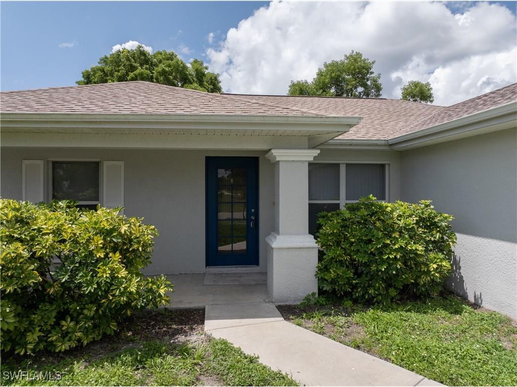 2226 NE 34th Terrace Cape Coral FL 33909 225056721 image2