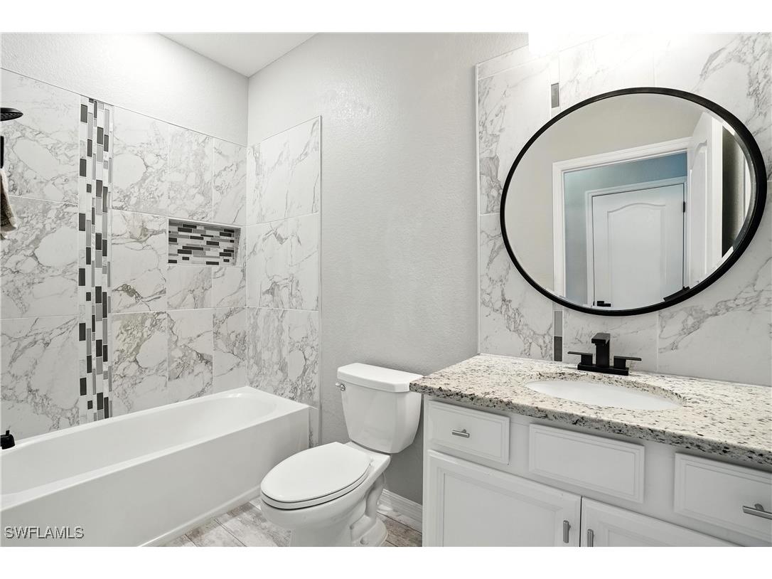 2227 Dancy Street Naples FL 34120 225076673 image13