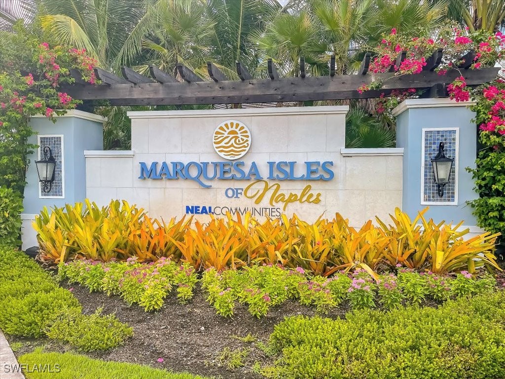 2227 Marquesa Circle Naples FL 34112 225085099 image1