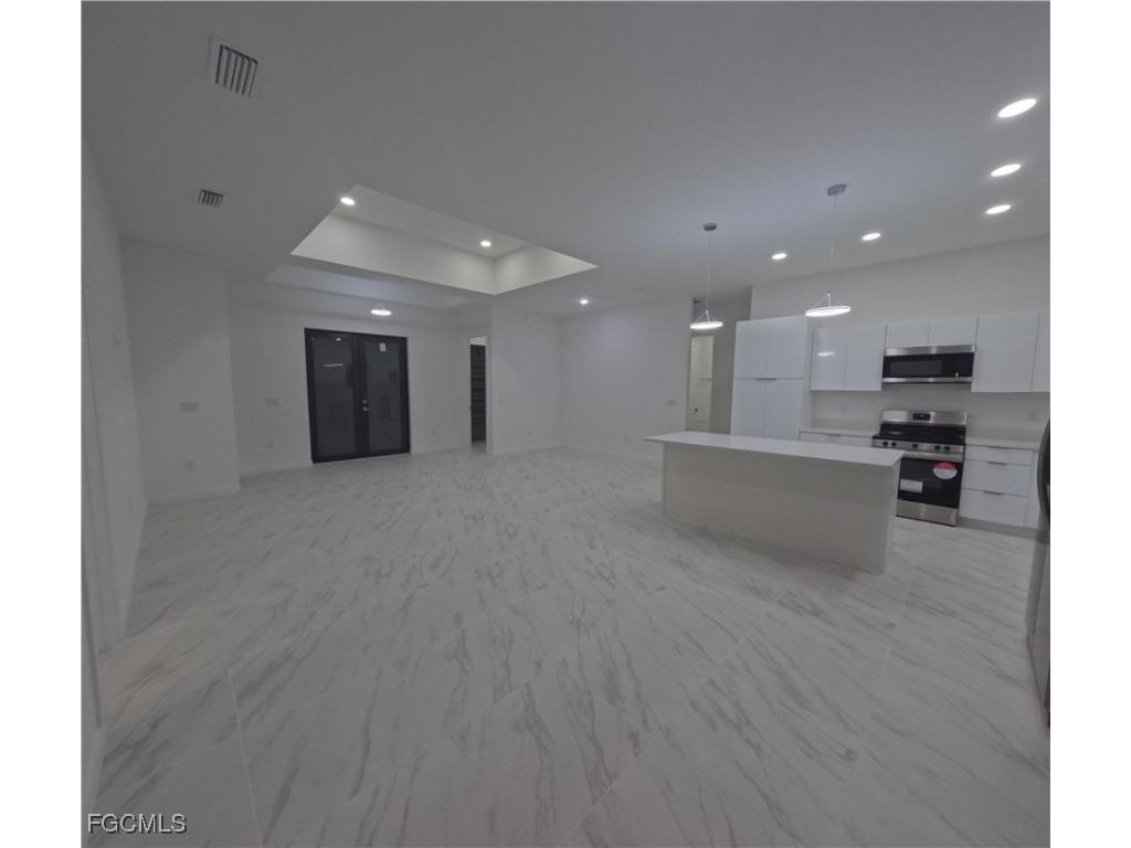 2227 NW 3rd Avenue Cape Coral FL 33993 2025020565 image11