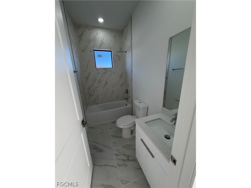 2227 NW 3rd Avenue Cape Coral FL 33993 2025020565 image24