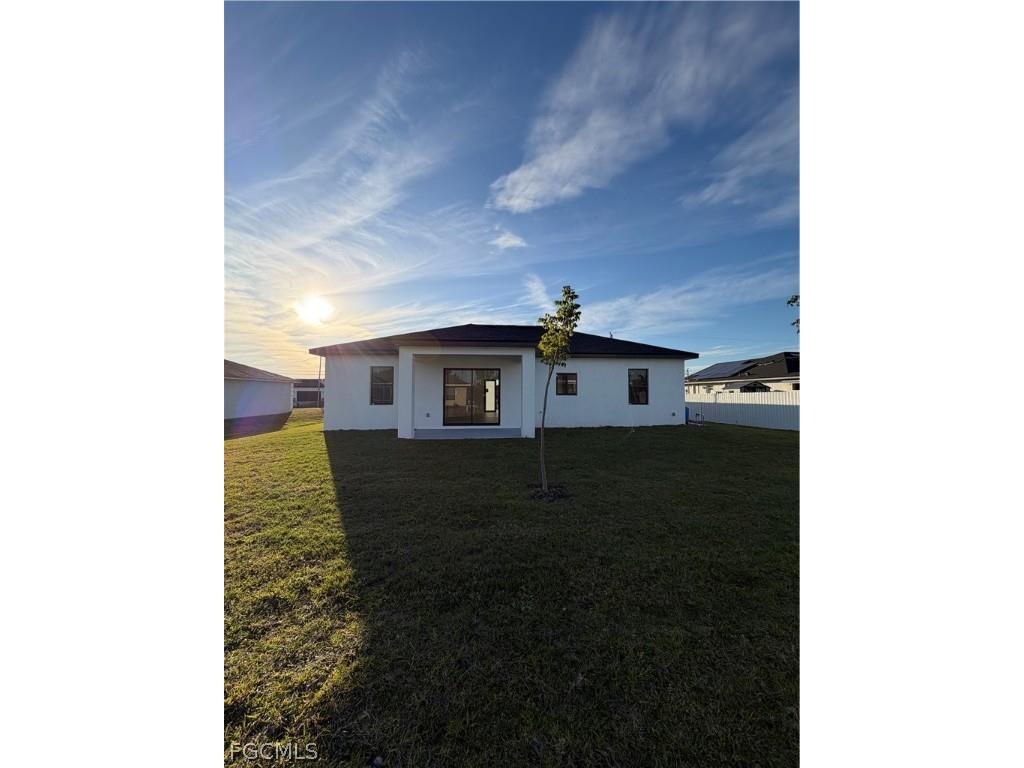 2227 NW 3rd Avenue Cape Coral FL 33993 2025020565 image32