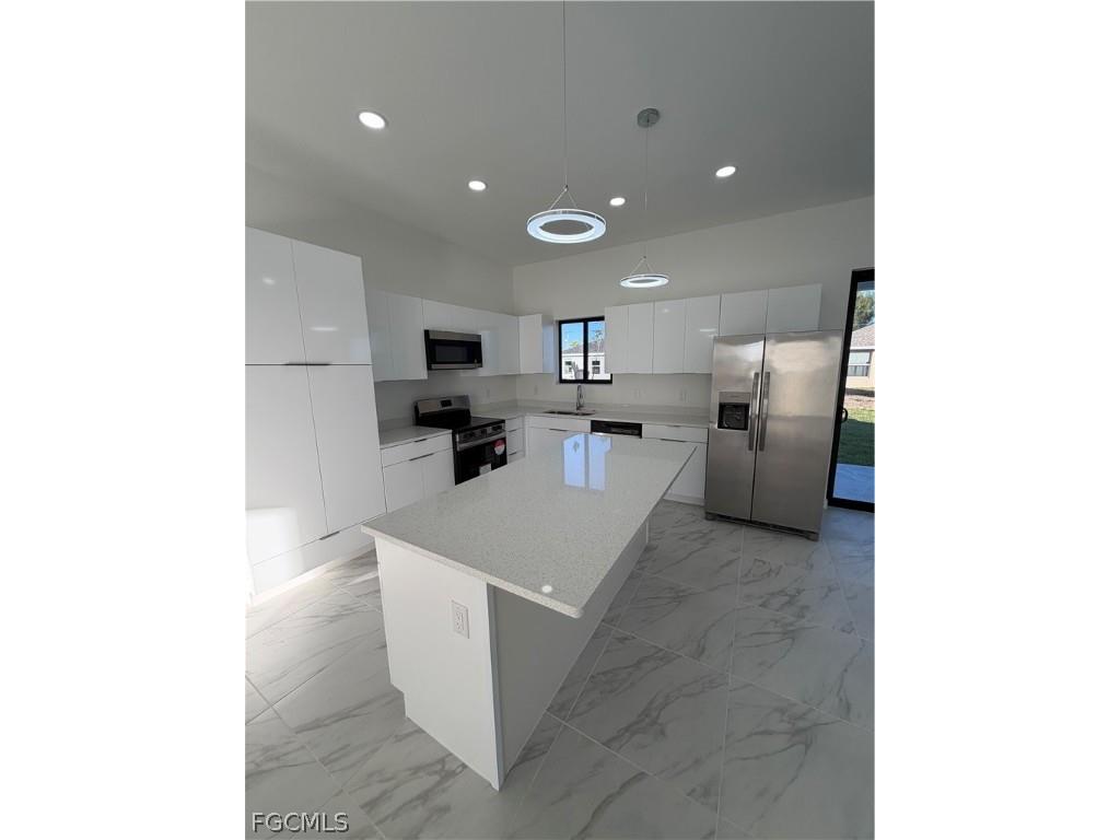 2227 NW 3rd Avenue Cape Coral FL 33993 2025020565 image6