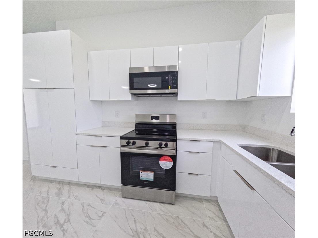 2227 NW 3rd Avenue Cape Coral FL 33993 2026023178 image10
