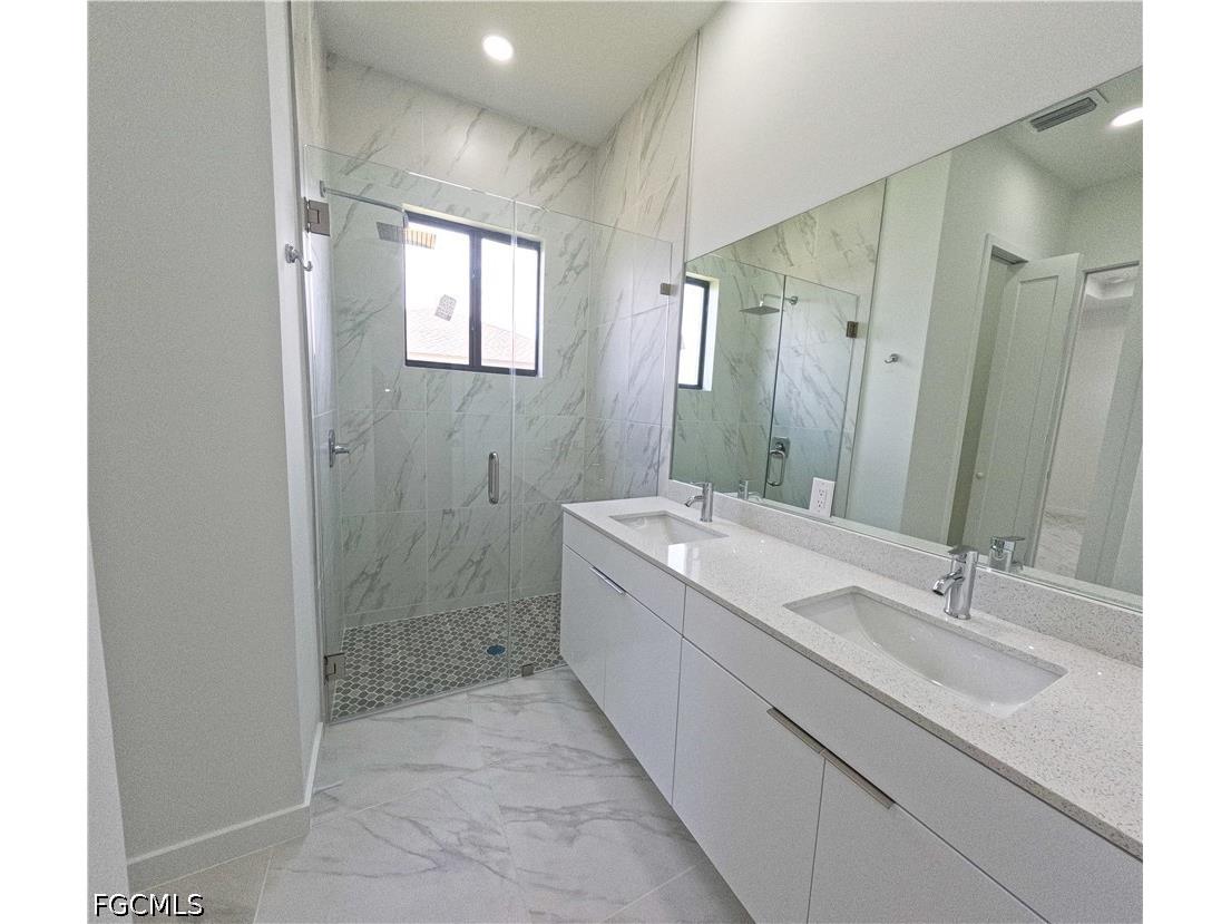 2227 NW 3rd Avenue Cape Coral FL 33993 2026023178 image19