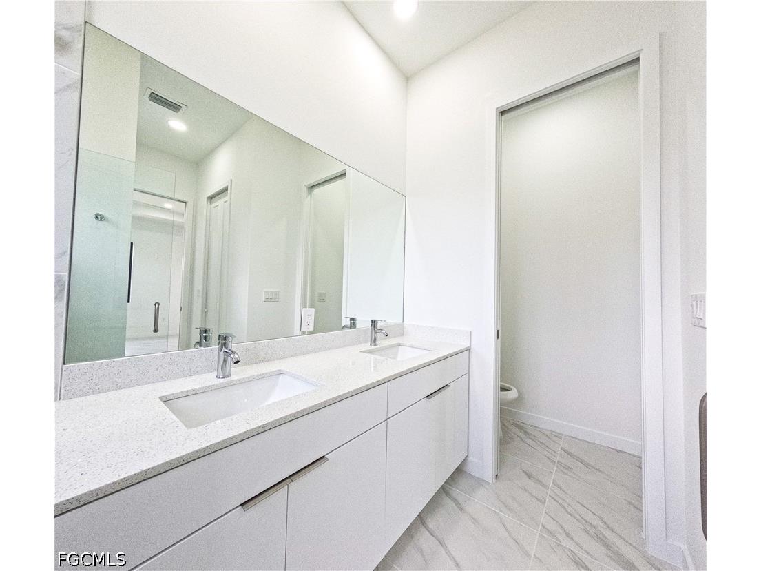 2227 NW 3rd Avenue Cape Coral FL 33993 2026023178 image20