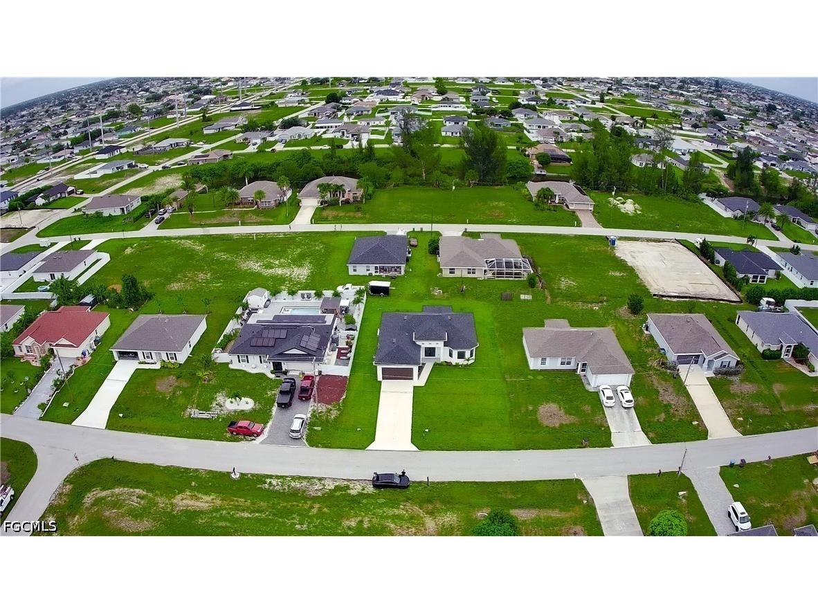 2227 NW 3rd Avenue Cape Coral FL 33993 2026023178 image36