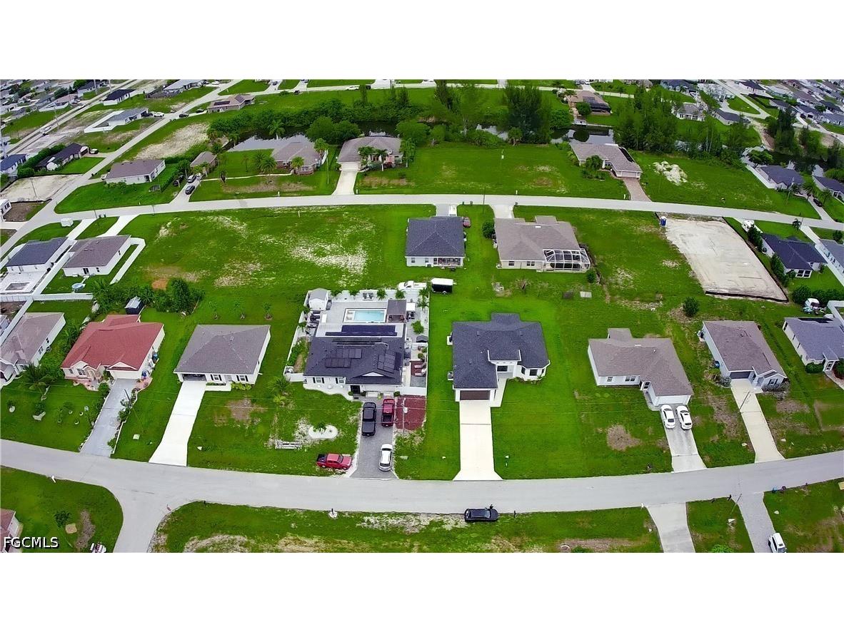 2227 NW 3rd Avenue Cape Coral FL 33993 2026023178 image37