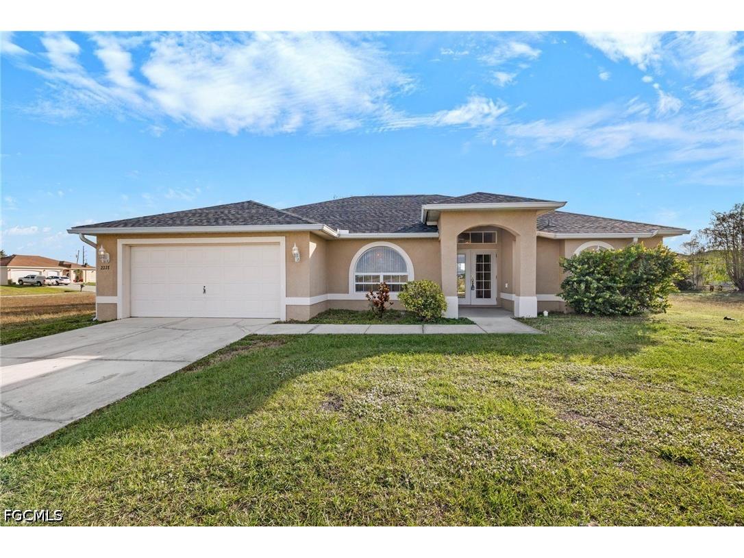 2227 NW 3rd Place Cape Coral FL 33993 2026020460 image1