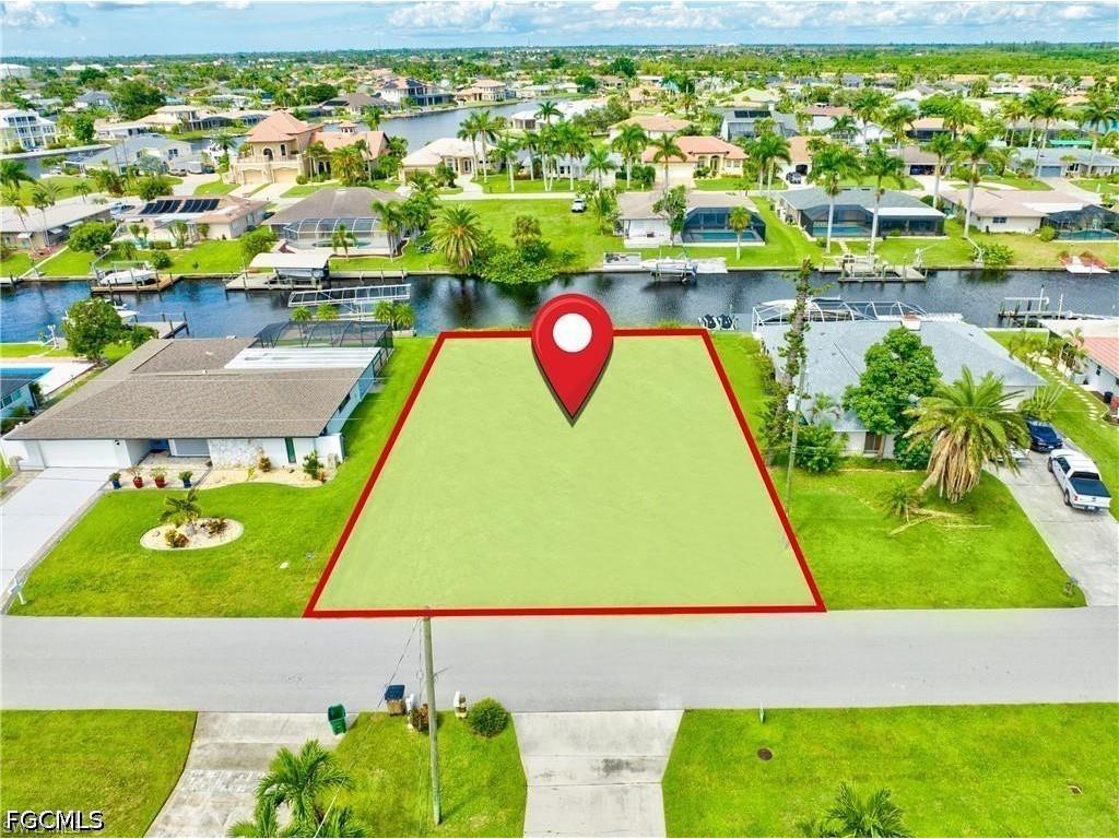2227 SE 27th Terrace Cape Coral FL 33904 2026026923 image4