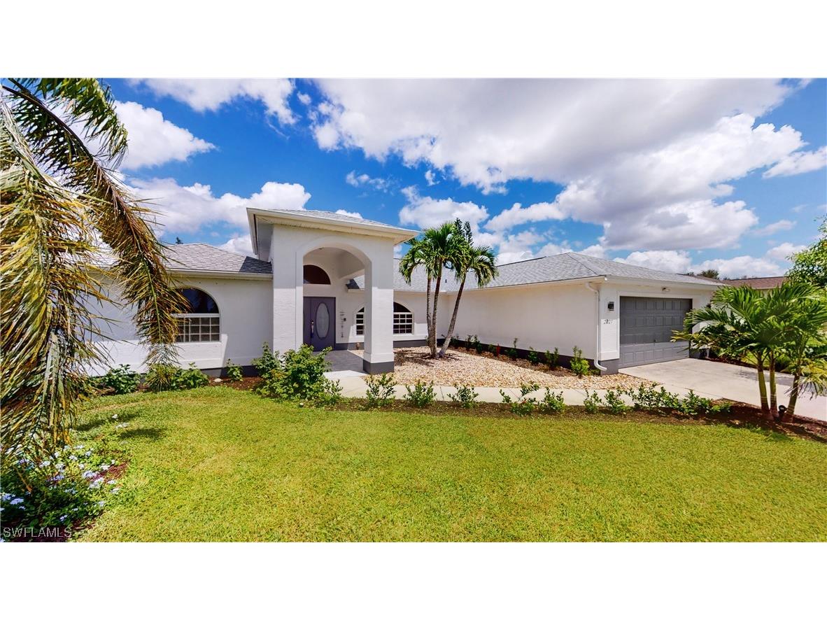 2227 SW 4th Street Cape Coral FL 33991 223065162 image1