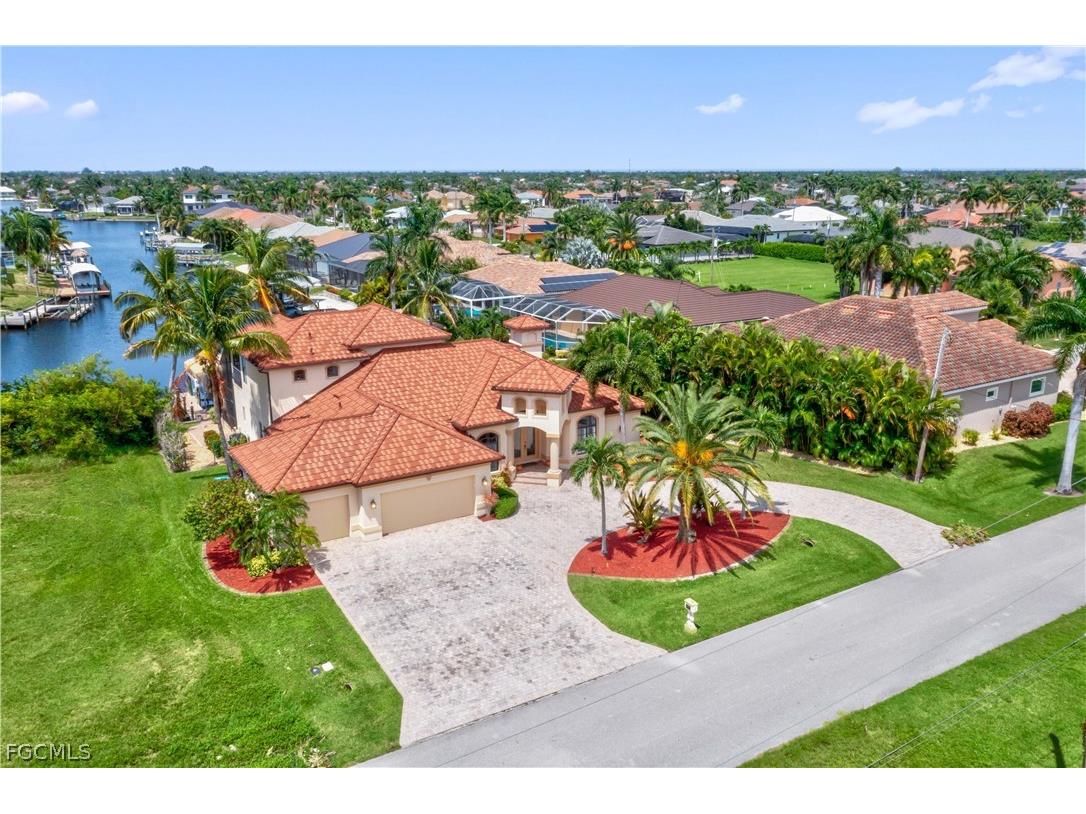 2227 SW 54th Lane Cape Coral FL 33914 2026009142 image1