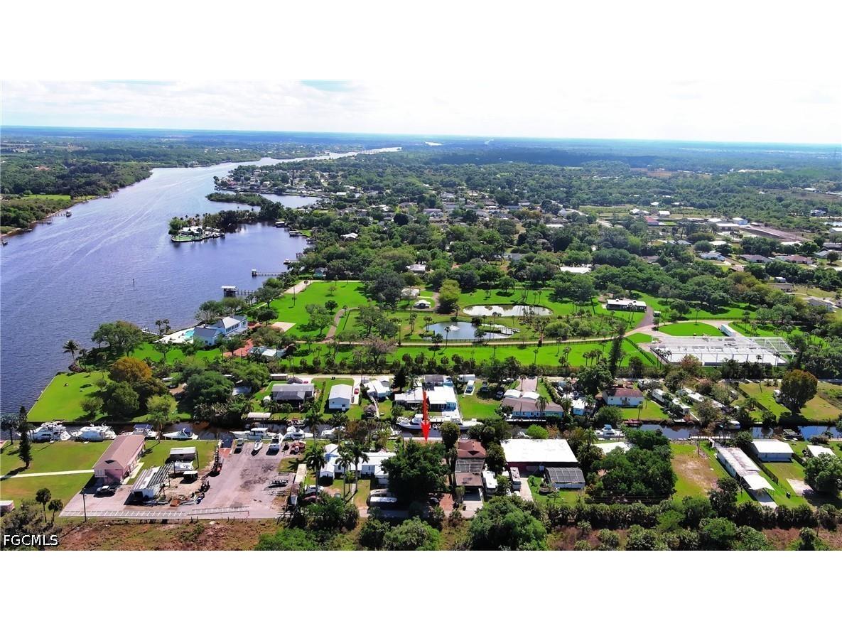 2228 Marina Park Drive Fort Myers FL 33905 2026015468 image23