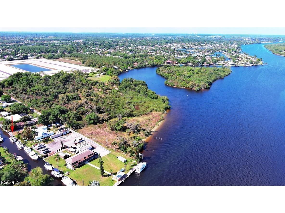 2228 Marina Park Drive Fort Myers FL 33905 2026015468 image39