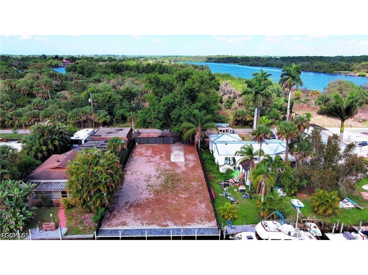 2228 Marina Park Drive Fort Myers FL 33905 2026015468 image47