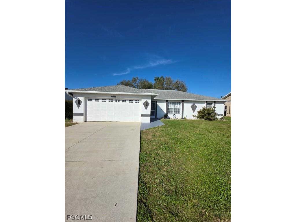 2228 SE 19th Avenue Cape Coral FL 33990 2026009861 image1