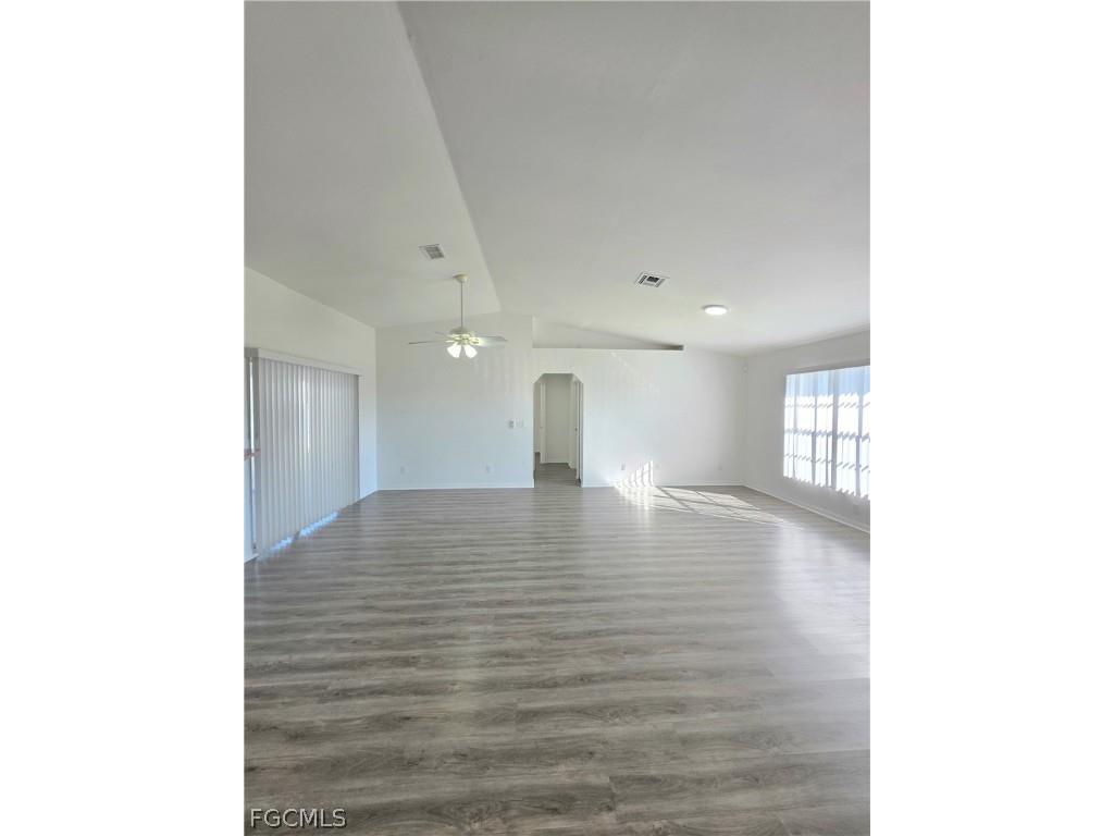 2228 SE 19th Avenue Cape Coral FL 33990 2026009861 image5