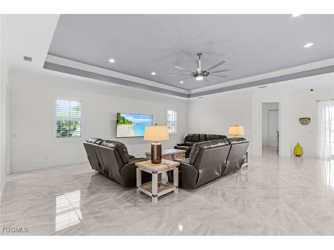 2228 SW 15th Avenue Cape Coral FL 33991 2025019114 image11