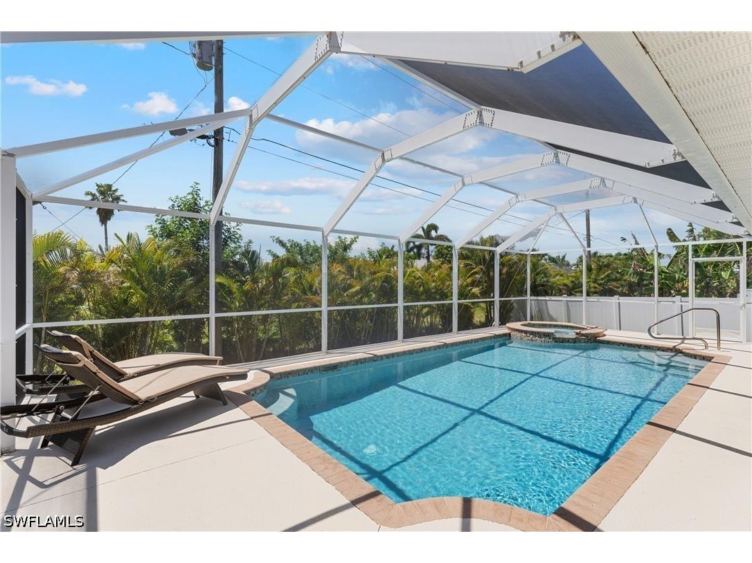 2228 SW 26th Terrace Cape Coral FL 33914 226017793 image1