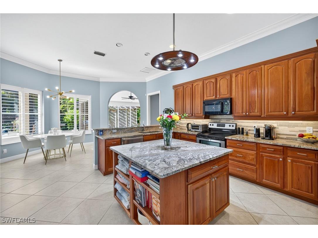 2229 Goshawk Court Naples FL 34105 226007696 image7