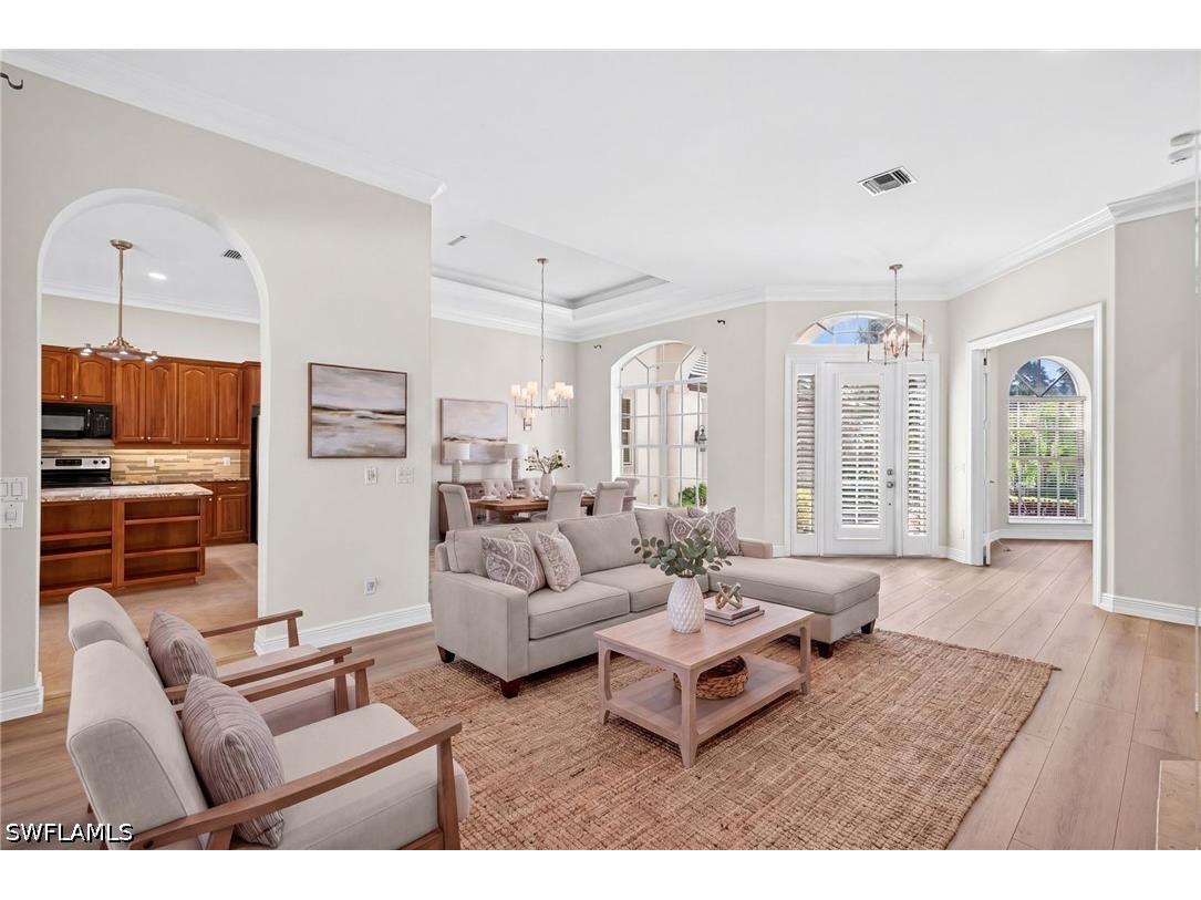 2229 Goshawk Court Naples FL 34105 226019083 image4